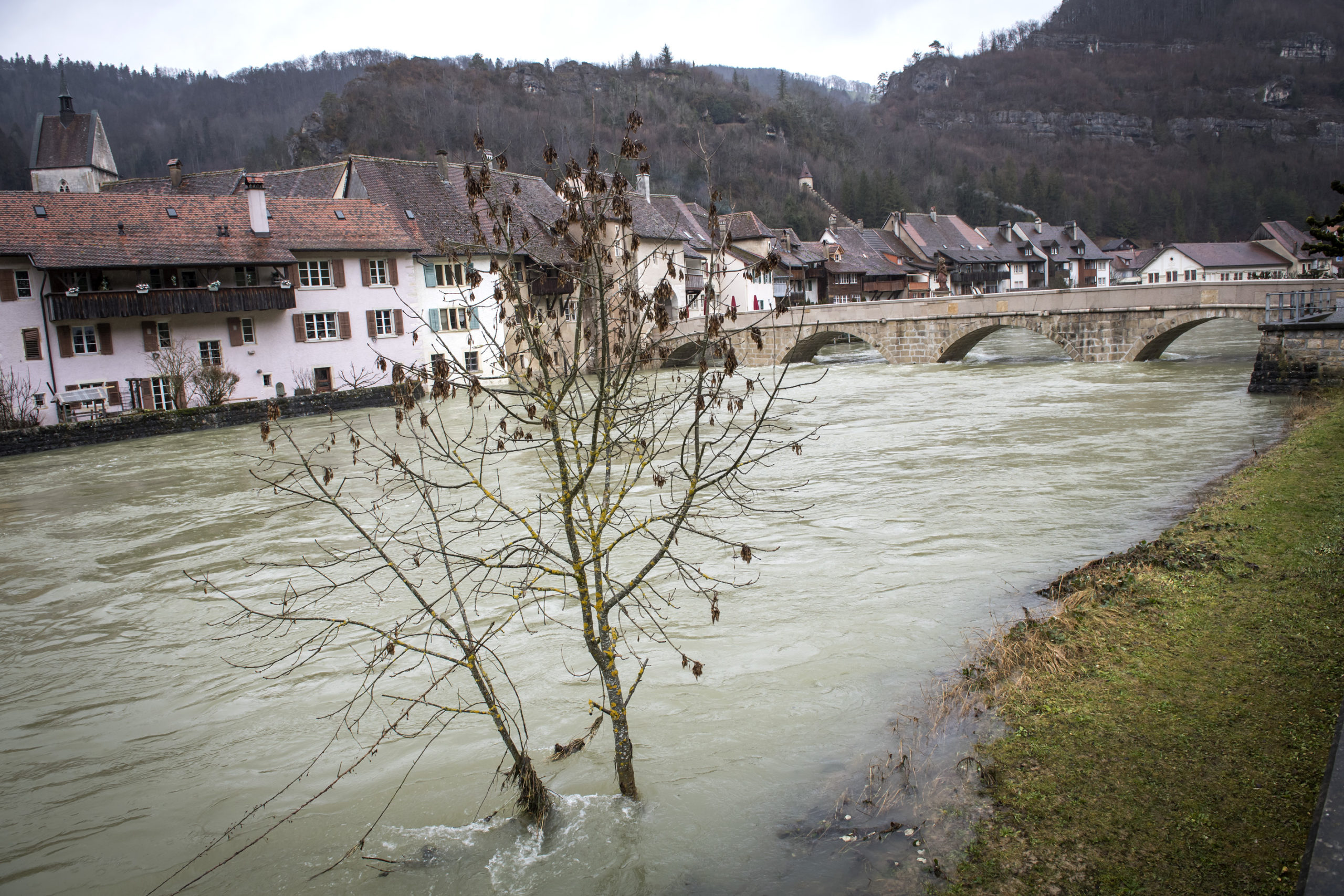 01.02.2021, Saint Ursanne, Crue du Doubs et inondations a Saint Ursanne dans le JuraPhoto Jean-Guy Python